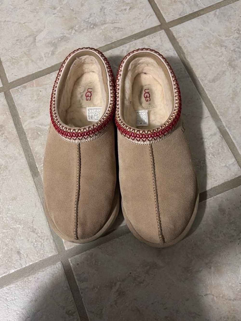 UGG Women's Slip-On Mule in Chestnut with Red Accent